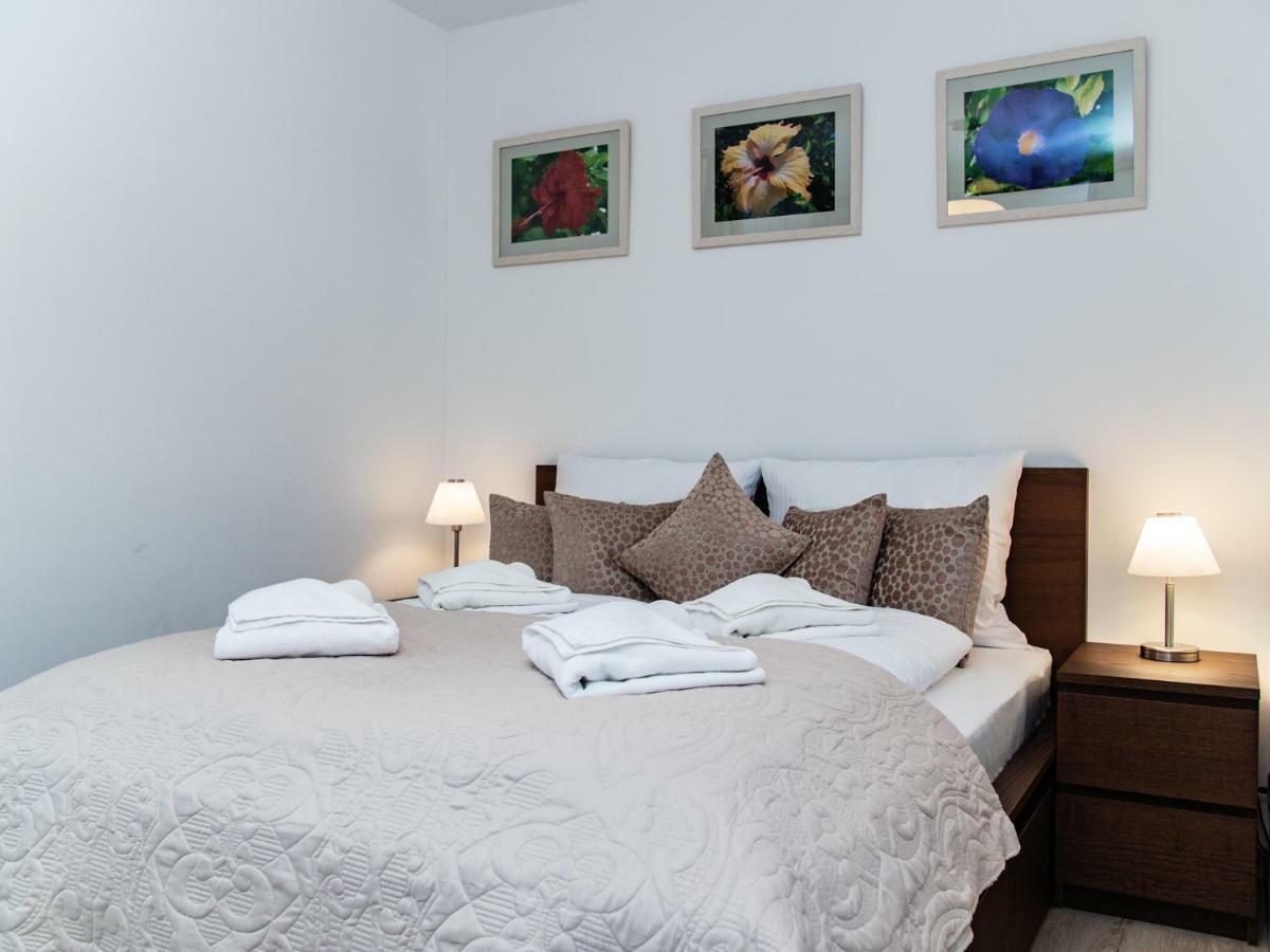 שצ'קלארסקה פוראובה Apartamenty Bawaria מראה חיצוני תמונה